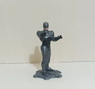 Action figure Robocop in resina (8 cm)