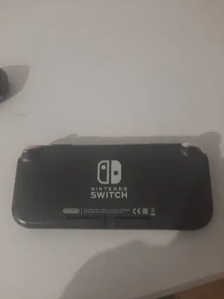 Nintendo Switch Lite Nero/Grigio + Giochi