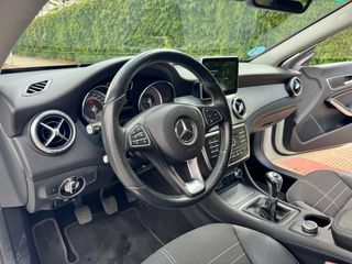 Mercedes-Benz Clase CLA 200 Shooting Brake