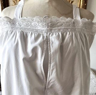 Vestido Victoriano algodón.