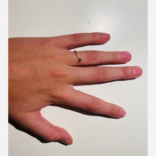 Anillo oro con esmeralda natural