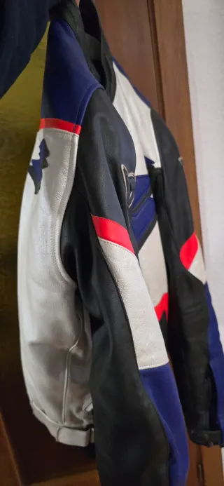 Chaqueta Dainese piel talla 52 "M/L"