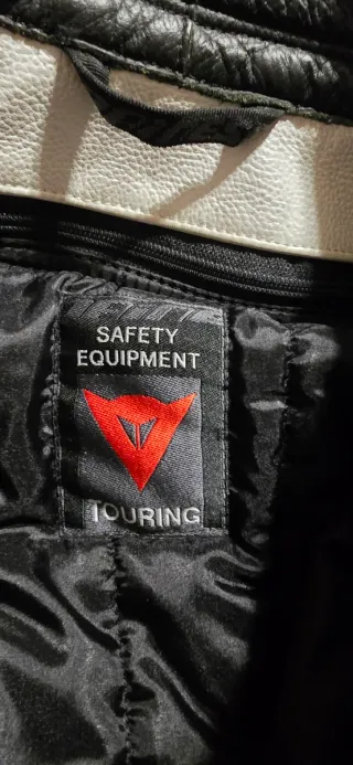 Chaqueta Dainese piel talla 52 "M/L"