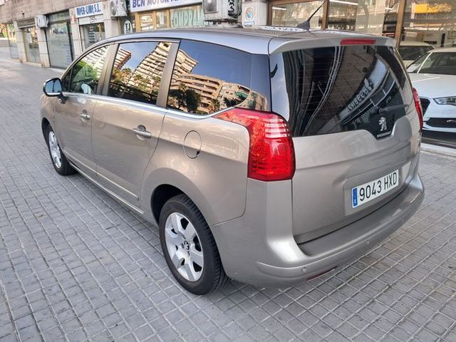Peugeot 5008 Access 1.6 HDI 115 FAP