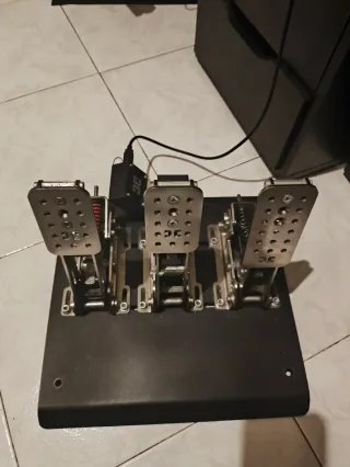 Pedales DC3 Simracing
