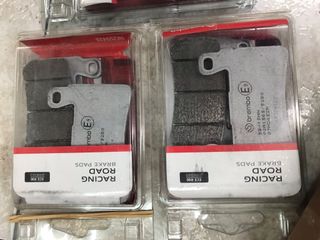 pastillas de freno delanteras brembo honda sr