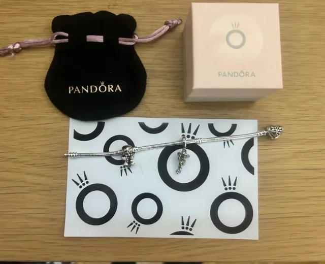 Lote Charms pandora cruela de vill y Jessie