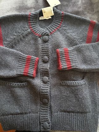 Chaqueta punto combinada de Zara mujer