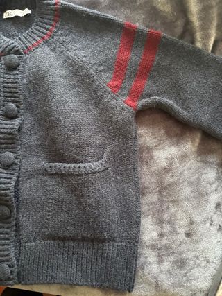 Chaqueta punto combinada de Zara mujer