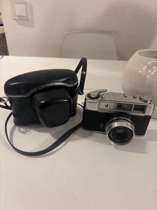 Cámara Analógica Yashica J