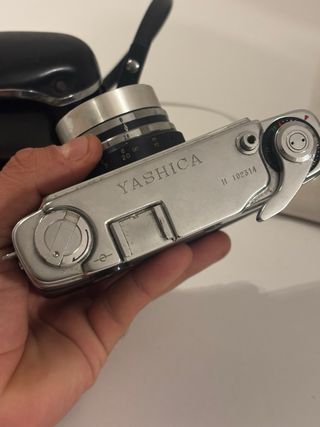 Cámara Analógica Yashica J