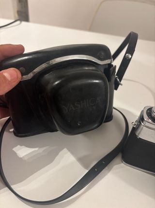 Cámara Analógica Yashica J