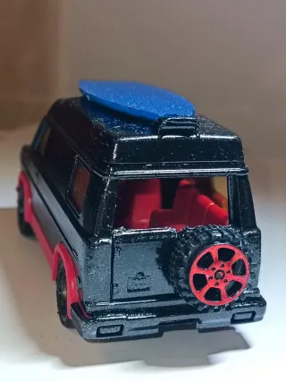 FURGONETA MAJORETTE 1/36