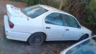 Nissan Primera 1994