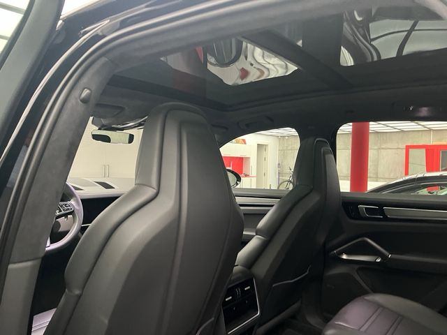 Porsche Cayenne Turbo 2020 – Impecable