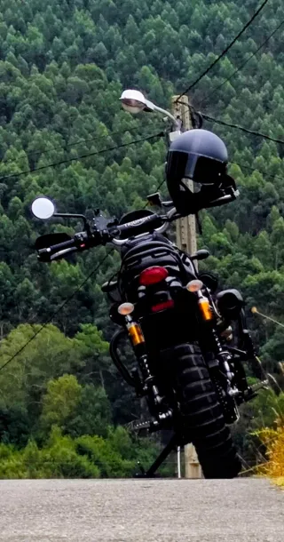 Triumph scrambler 900