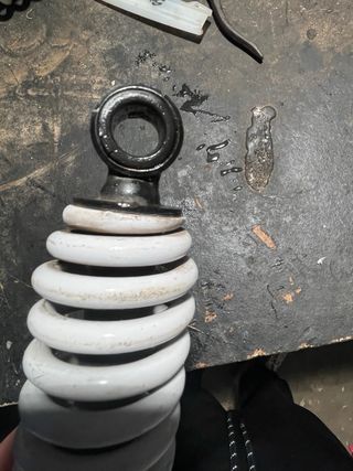 amortiguador trasero válido para scoters