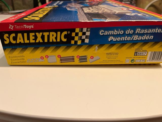 Scalextric mudou de curva/ponte/Baden