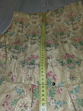 Justillo mujer indumentaria tradicional