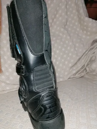 Botas enduro o carretera trail