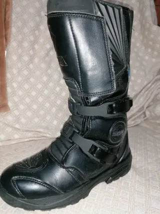 Botas enduro o carretera trail