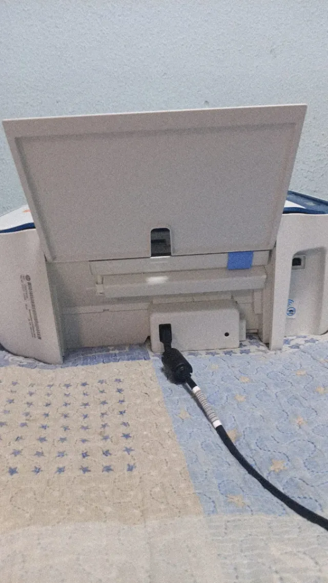 Stampante HP DeskJet 2721 Multifunzione