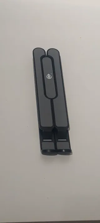 Soporte plegable para portátil o tabket