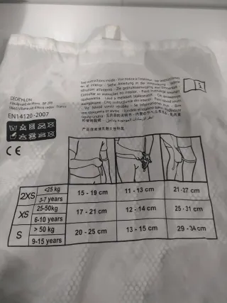 Set 3 protectores patinaje Oxelo talla XS.