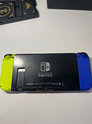 Nintendo switch con juegos y accesorios