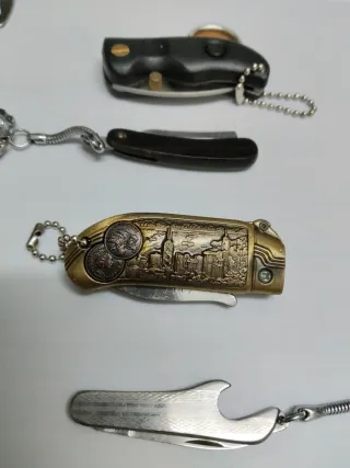 Portachiavi apribottiglie, antichi