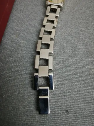 Reloj arabian's quartz stainless steel back.