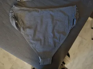 Bikini premamá rayas blanco y negro