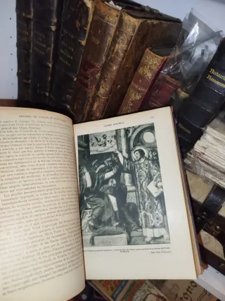 Libro antiguo historia de España