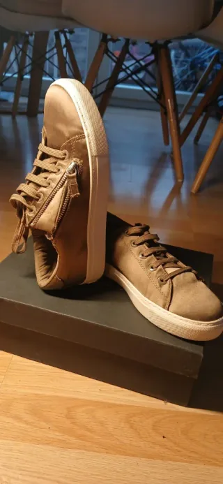 Bambas de Stradivarius tejido verde