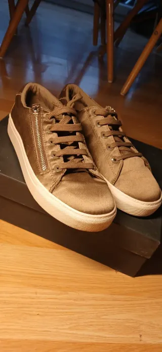 Bambas de Stradivarius tejido verde