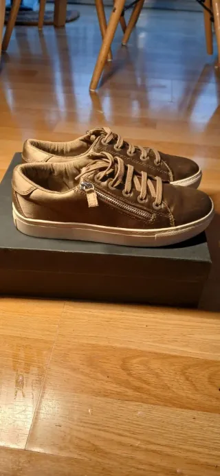 Bambas de Stradivarius tejido verde