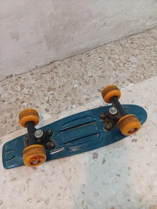 MONOPATÍN O PATINETE
