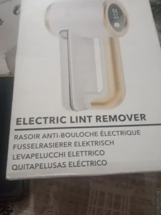 Quita pelusas eléctrico WIREDLUX