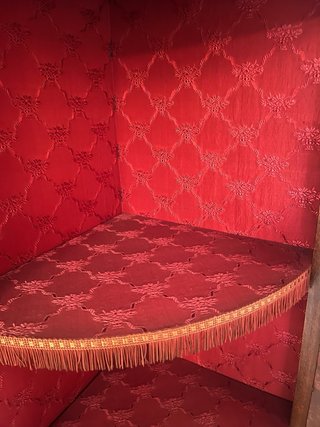Vitrina Esquinera Madera y Cristal