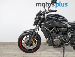 YAMAHA MT 07 2016