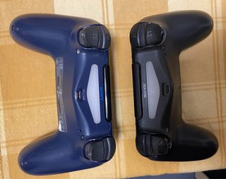 2 dualshock4 per ps4 nero,blu scuro leggi bene