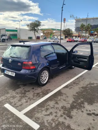 Volkswagen Golf 2002