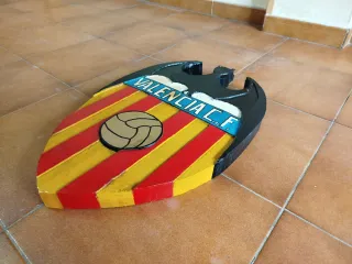 Escudo Valencia C.F. madera