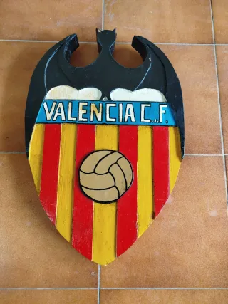 Escudo Valencia C.F. madera