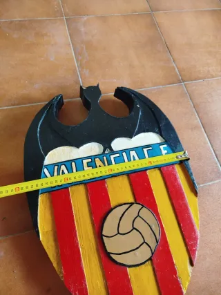 Escudo Valencia C.F. madera