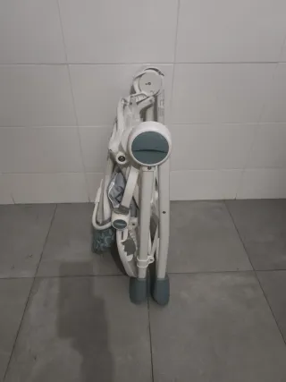 Trona de bebé plegable