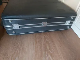 Valigia vintage collezionismo