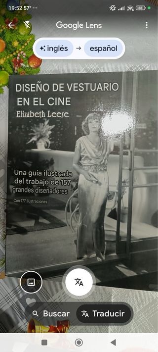 Costume Design in the Movies An Illustrated Gui...