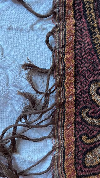 Mantón antiguo victoriano alfombrado