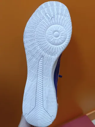 Zapatilla futbol sala Marca Puma modelo ULTRA PLAY